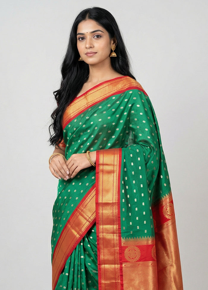 Green Kanjivaram Silk Saree With Blouse Piece
