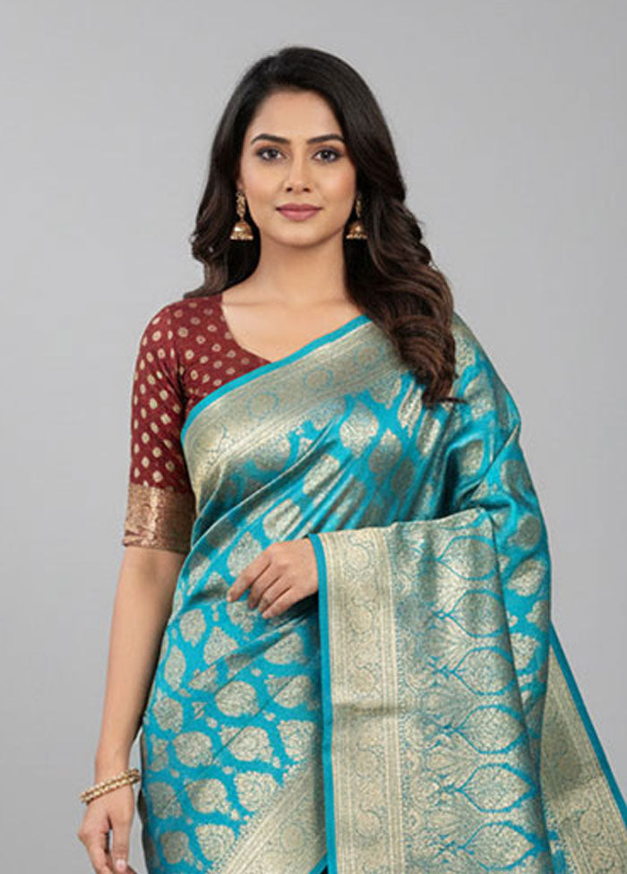 Maroon Tanchoi Silk Saree With Blouse Piece