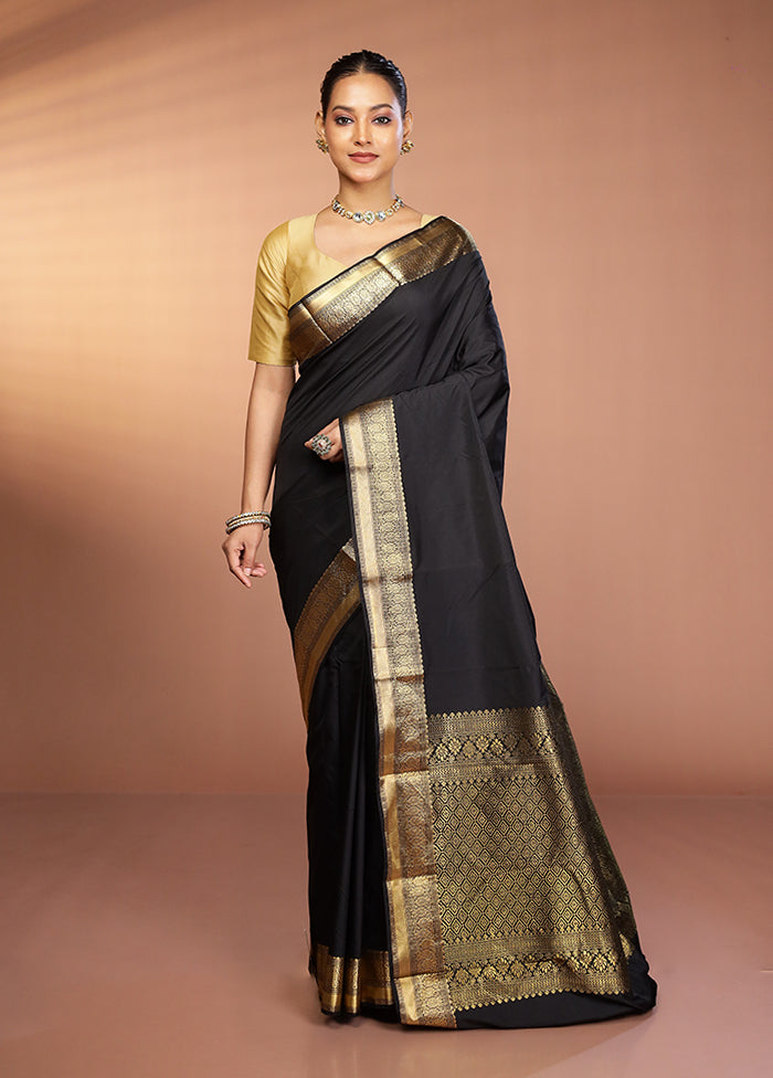 Black Kanjivaram Silk Saree With Blouse Piece