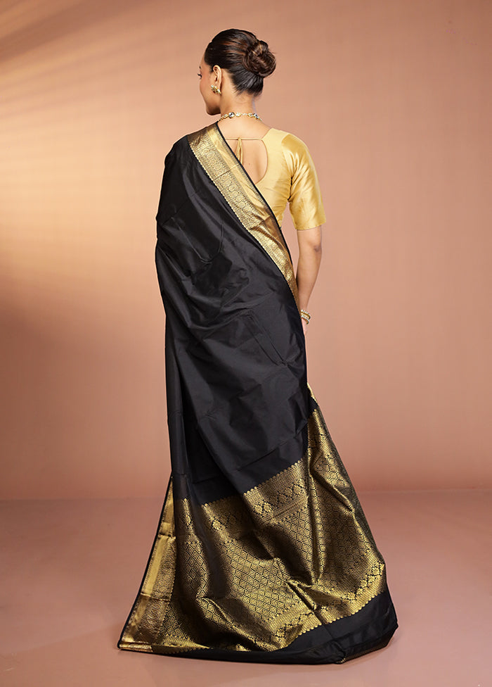 Black Kanjivaram Silk Saree With Blouse Piece