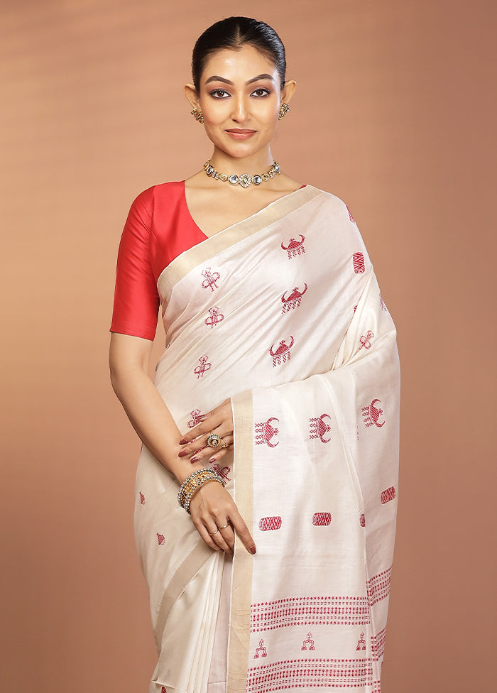 White Handloom Tussar Pure Silk Saree With Blouse Piece