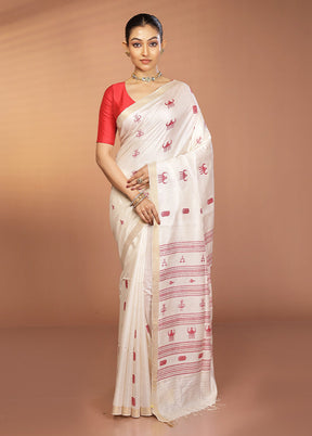 White Handloom Tussar Pure Silk Saree With Blouse Piece