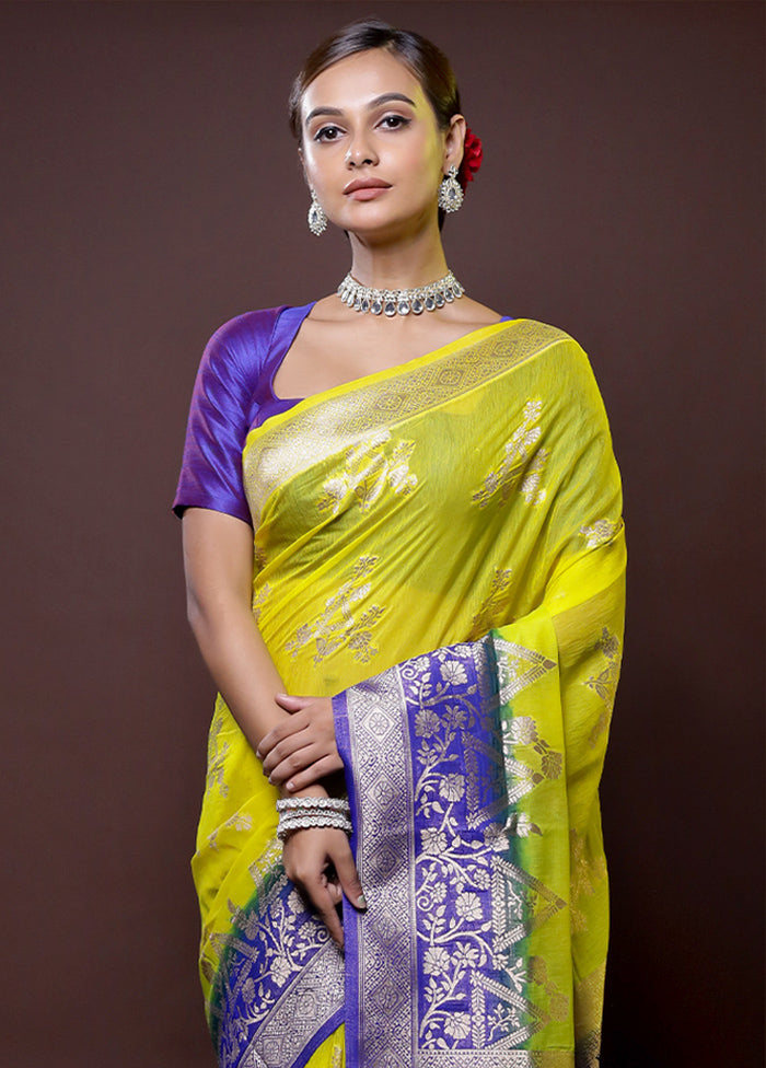 Green Organza Saree With Blouse Piece
