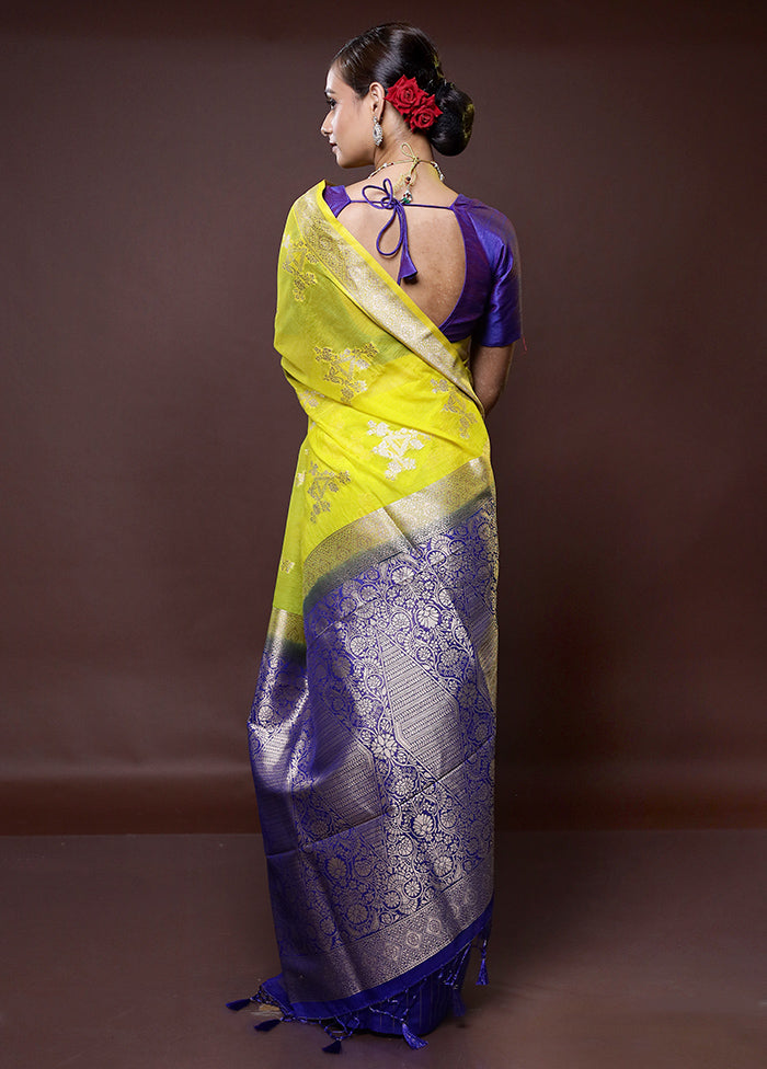 Green Organza Saree With Blouse Piece