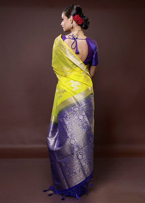 Green Organza Saree With Blouse Piece