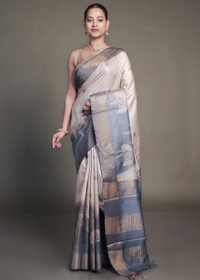 Cream Handloom Tussar Pure Silk Saree With Blouse Piece