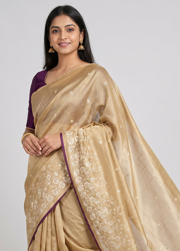 Cream Tussar Silk Saree With Blouse Piece