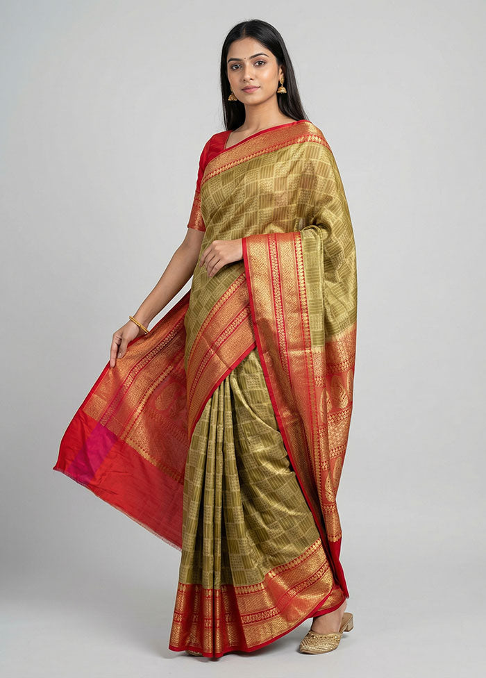 Cream Handloom Katan Pure Silk Saree With Blouse Piece
