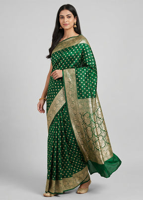 Green Handloom Banarasi Pure Silk Saree With Blouse Piece