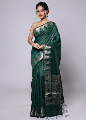 Green Cotton Saree With Blouse Piece