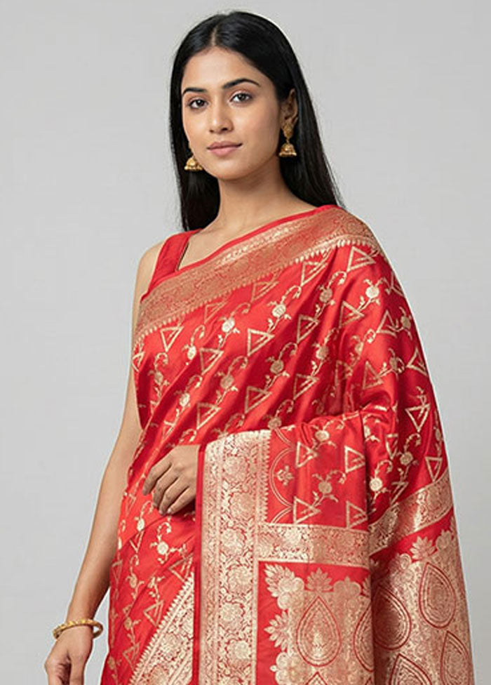 Red Banarasi Silk Saree With Blouse Piece