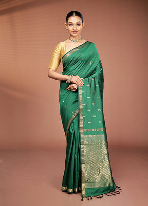 Green Kanjivaram Silk Saree With Blouse Piece