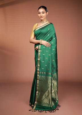Green Kanjivaram Silk Saree With Blouse Piece