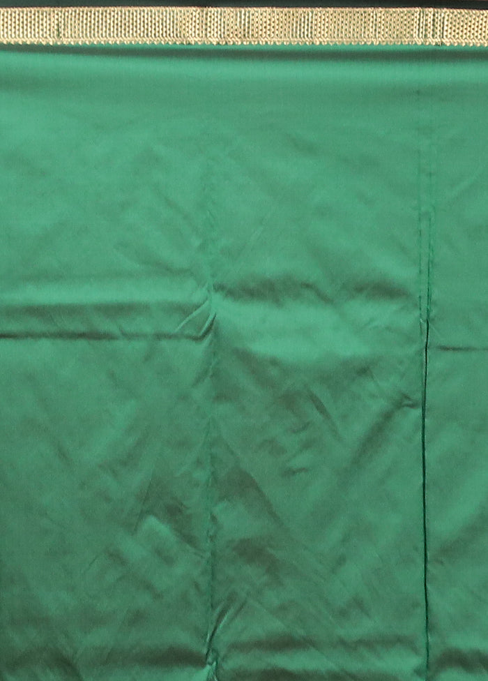 Green Kanjivaram Silk Saree With Blouse Piece