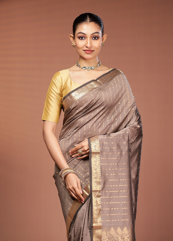 Grey Kanjivaram Silk Saree With Blouse Piece