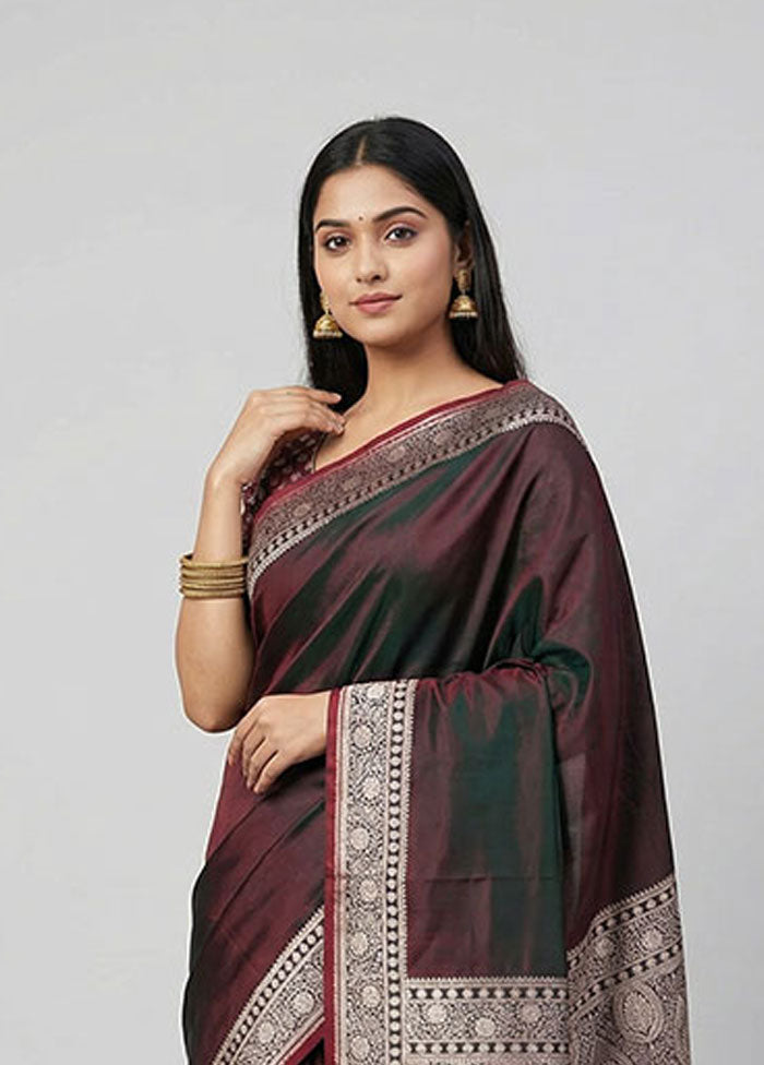 Green Banarasi Silk Saree With Blouse Piece