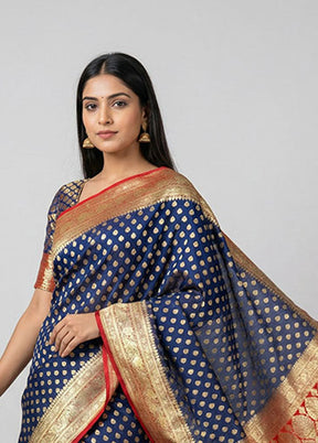 Grey Tanchoi Silk Saree With Blouse Piece