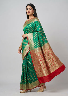 Green Tanchoi Silk Saree With Blouse Piece