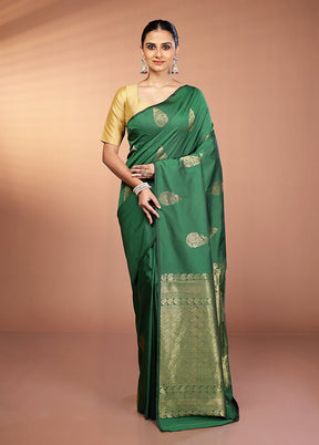 Green Kanjivaram Silk Saree With Blouse Piece