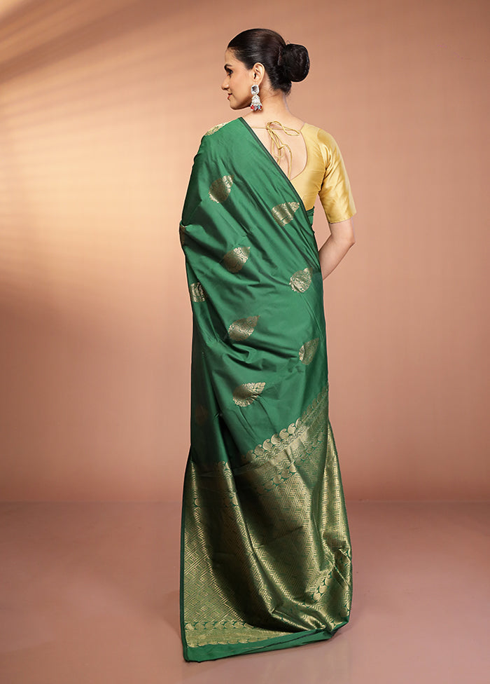 Green Kanjivaram Silk Saree With Blouse Piece