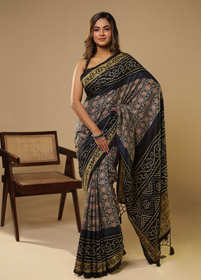 Black Dupion Silk Saree With Blouse Piece