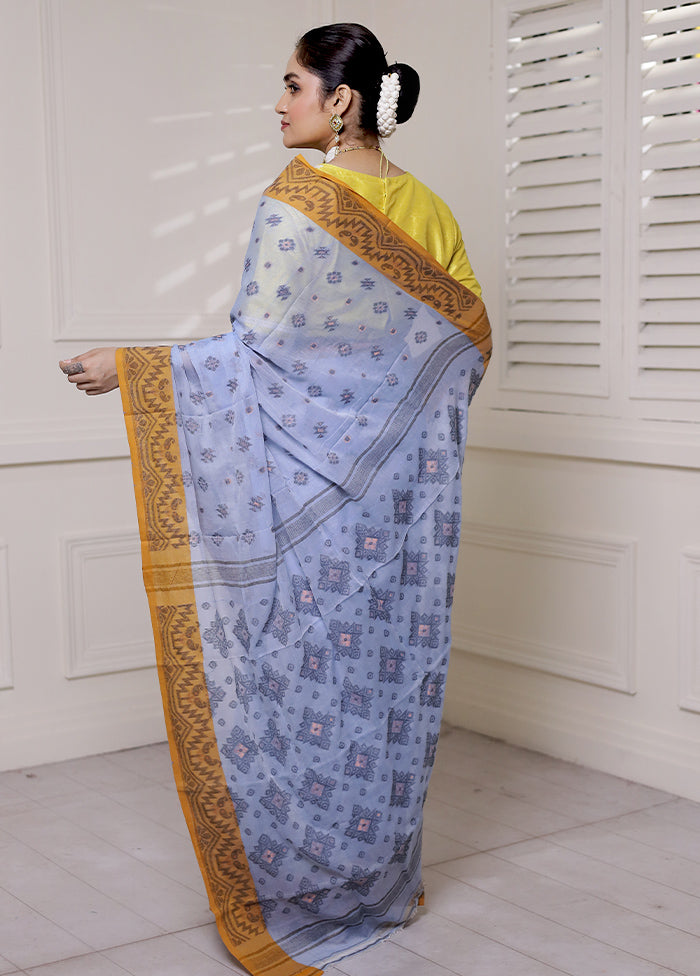 Blue Cotton Saree With Blouse Piece