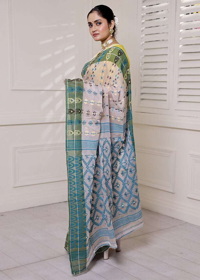 Grey Cotton Saree With Blouse Piece