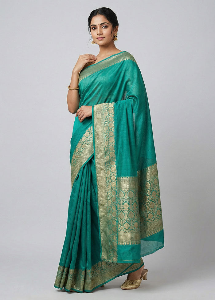 Green Dupion Silk Saree With Blouse Piece