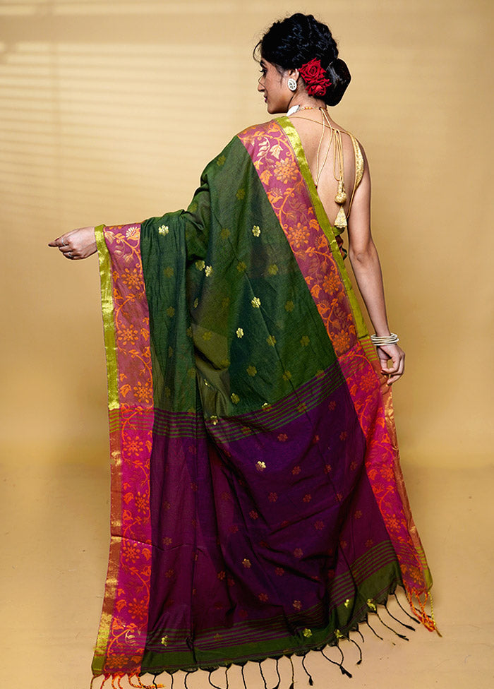 Green Cotton Saree With Blouse Piece