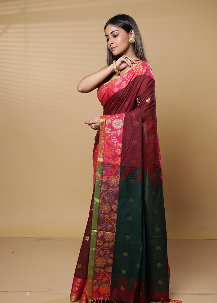 Green Cotton Saree With Blouse Piece