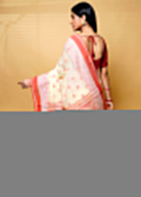 Cream Cotton Saree With Blouse Piece