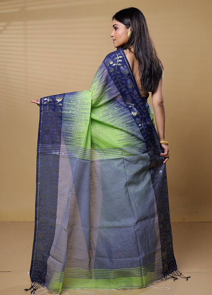 Green Cotton Saree With Blouse Piece