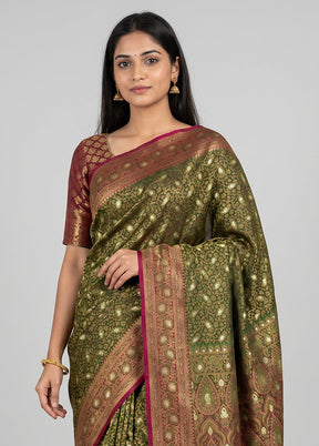 Green Tanchoi Silk Saree With Blouse Piece