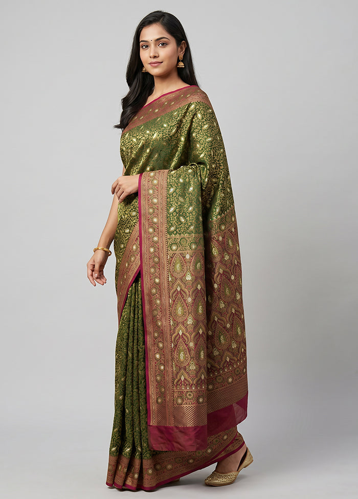 Green Tanchoi Silk Saree With Blouse Piece
