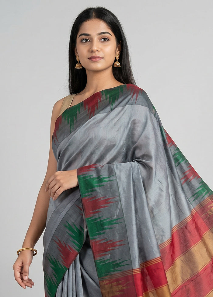 Grey Kanjivaram Silk Saree With Blouse Piece
