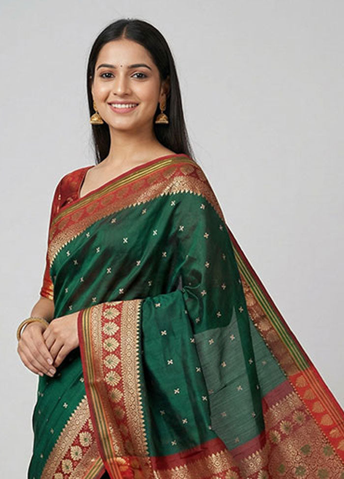 Green Kanjivaram Silk Saree With Blouse Piece