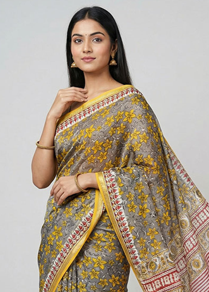 White Chanderi Silk Saree With Blouse Piece