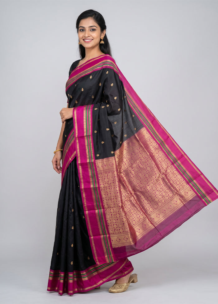 Black Handloom Kanjivaram Pure Silk Saree With Blouse Piece