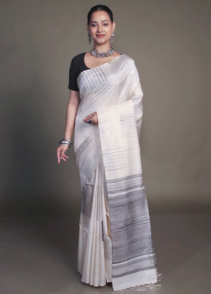 Cream Handloom Kanjivaram Pure Silk Saree With Blouse Piece