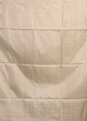 Cream Handloom Kanjivaram Pure Silk Saree With Blouse Piece