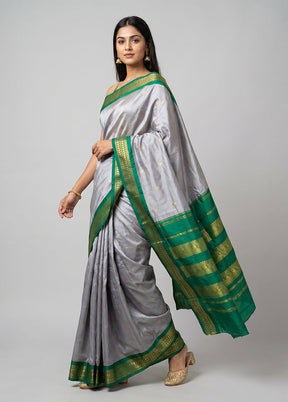 Grey Kanjivaram Silk Saree With Blouse Piece