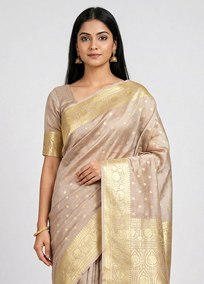 Cream Handloom Banarasi Pure Silk Saree With Blouse Piece