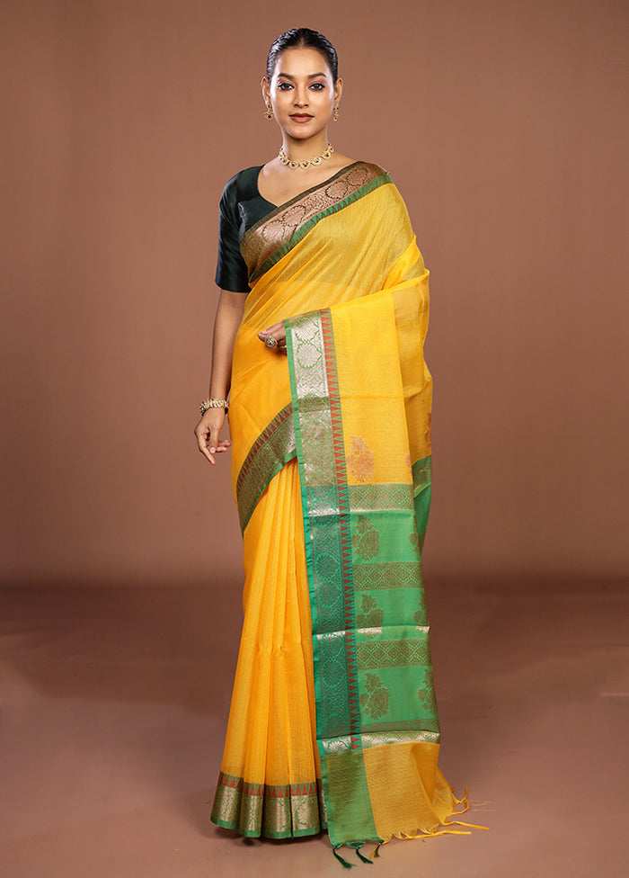 Yellow Cotton Saree With Blouse Piece