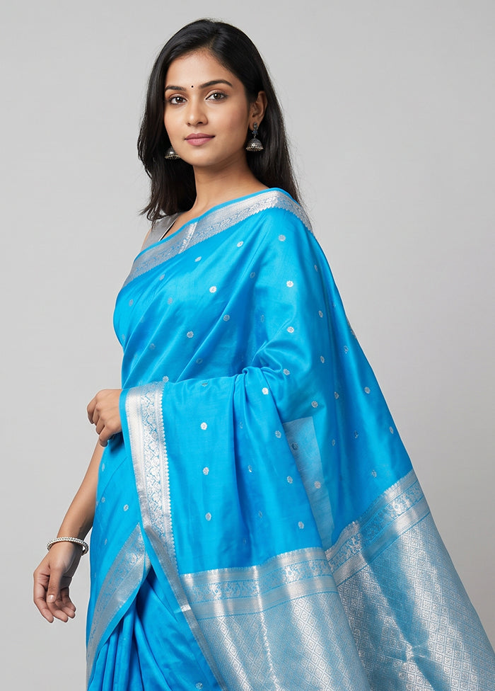 Blue Handloom Kanjivaram Pure Silk Saree With Blouse Piece