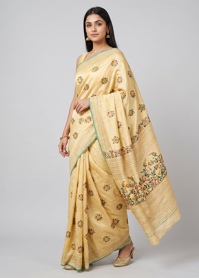 Cream Handloom Tussar Pure Silk Saree With Blouse Piece