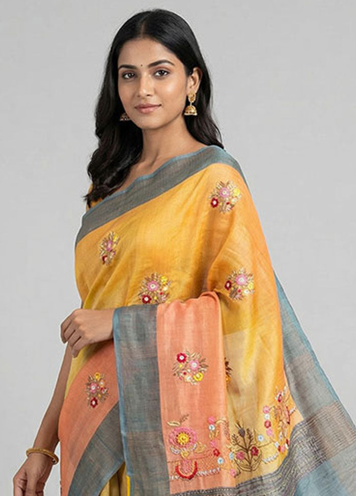 Cream Handloom Tussar Pure Silk Saree With Blouse Piece