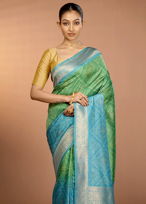 Green Dupion Silk Saree With Blouse Piece