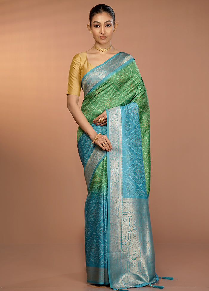 Green Dupion Silk Saree With Blouse Piece