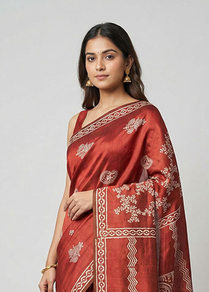 Multicolor Bishnupuri Silk Saree With Blouse Piece