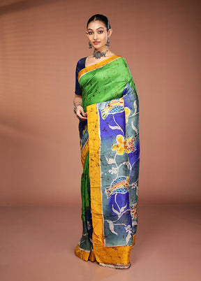 Green Printed Pure Silk Saree Without Blouse Piece